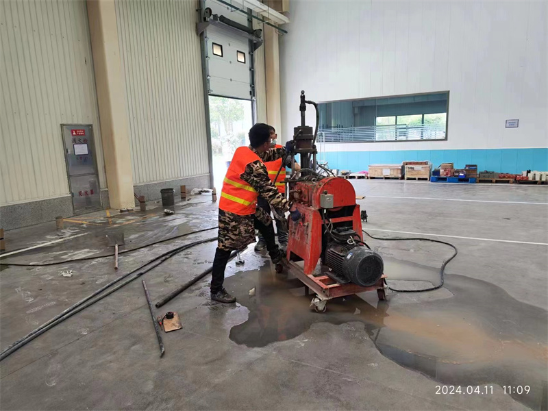 丰宁厂房地面下沉塌陷注浆加固施工